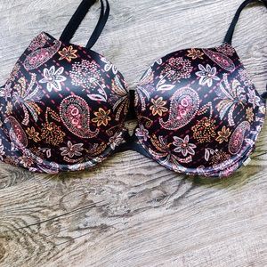 Victoria Secret Very Sexy Push Up Bra
